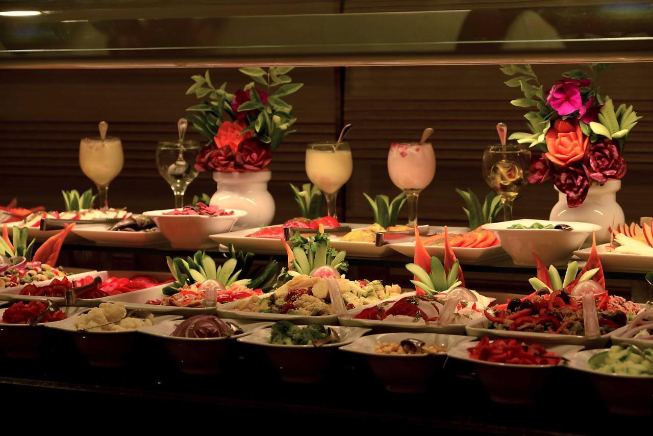 Pickalbatros Blu Spa Resort - Adults Friendly 16 Years Plus- Ultra All-Inclusive Hurghada Luaran gambar A salad bar