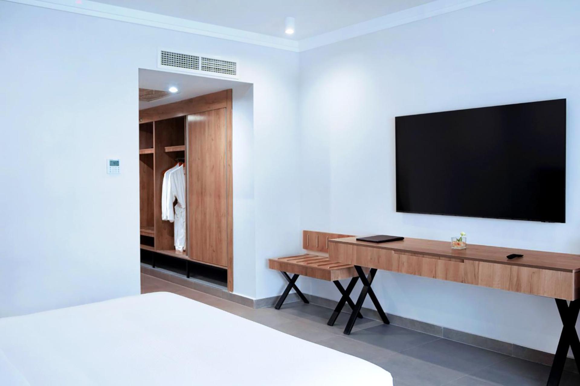 Pickalbatros Blu Spa Resort - Adults Friendly 16 Years Plus- Ultra All-Inclusive Hurghada Luaran gambar A room at the hotel